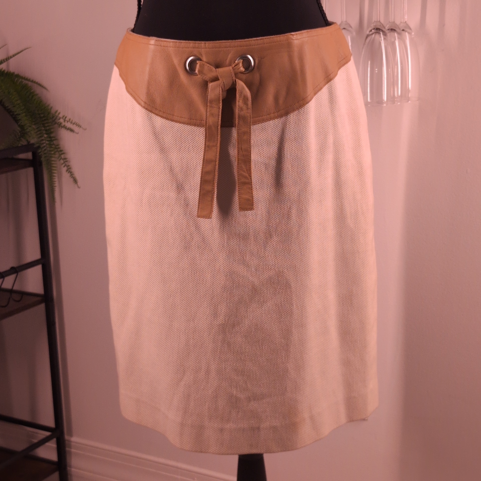 Luxe Etcetera Mixed-Media Pencil Skirt In Cream. Perfect For Office Siren